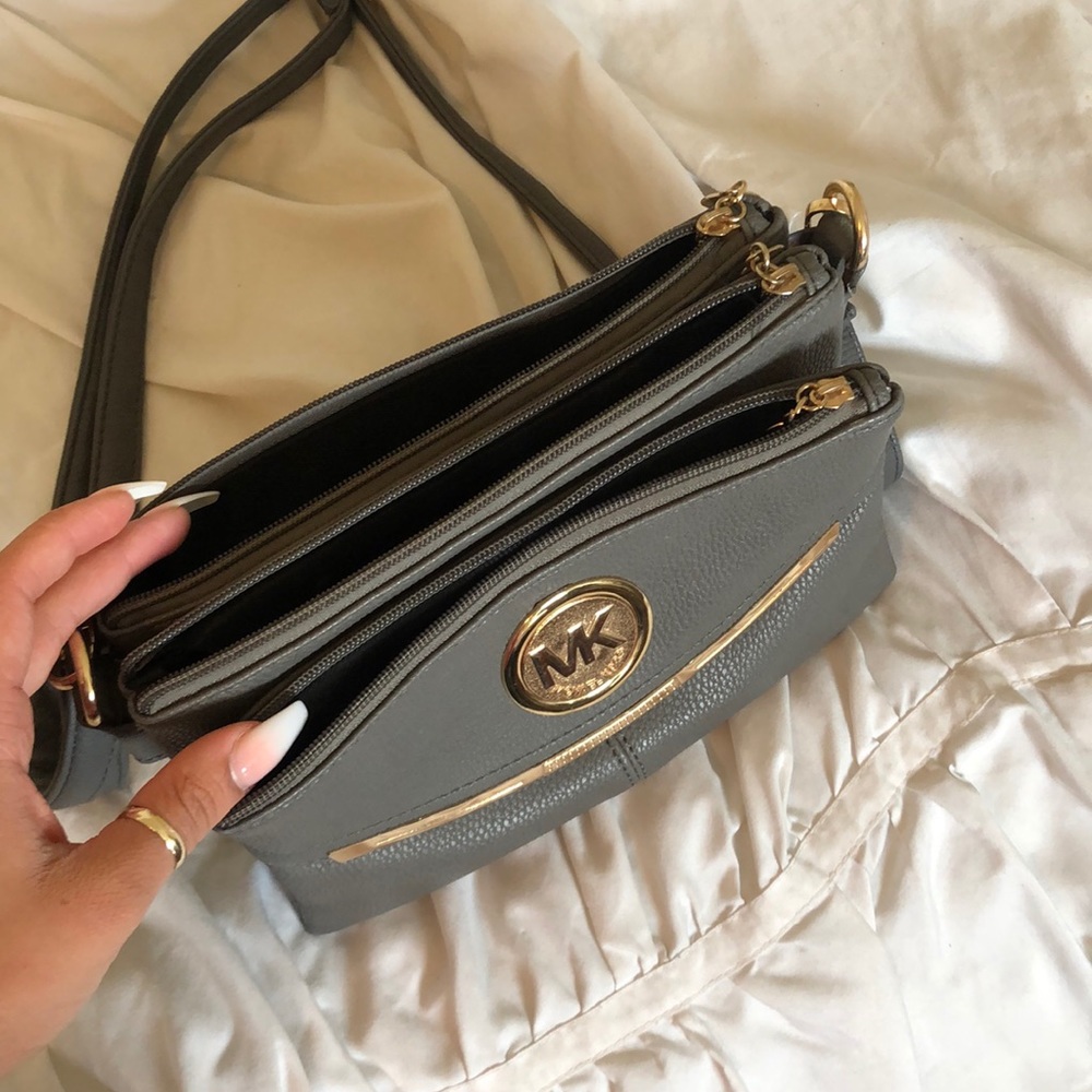 Michael Kors Crossbody/Clutch